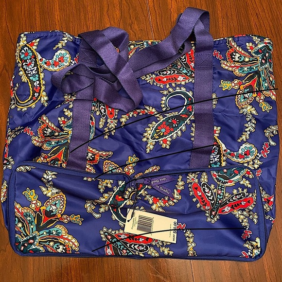 Vera Bradley Other - Vera Bradley 18 1/2” x 13 1/2” Packable Tote